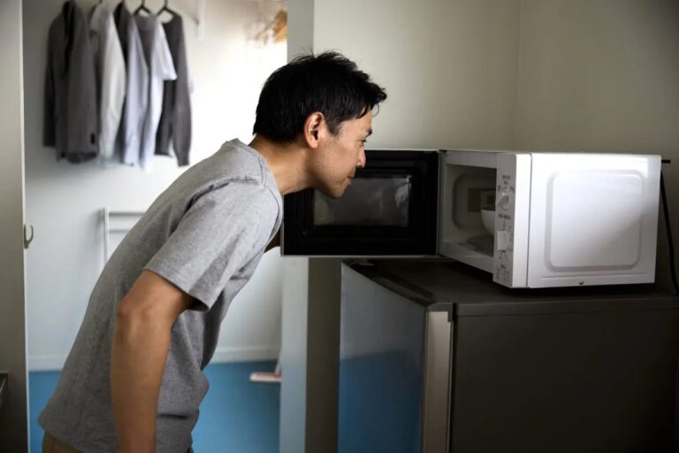 Opgewarmd in de magnetron worden